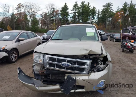 2012 Ford Escape Xlt z USA, uszkodzony, nr VIN 1FMCU0D7XCKA01797